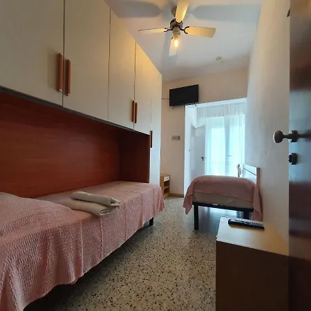 Moresco - Piscina Village Hotel 2*