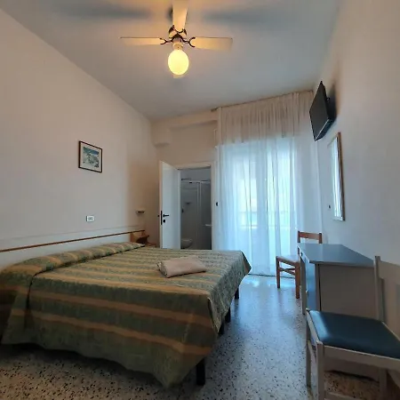 Moresco - Piscina Village 2*