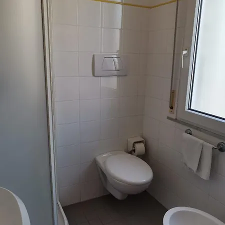 Moresco - Piscina Village Hotel 2*