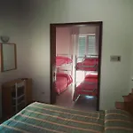 Moresco - Piscina Village Hotel