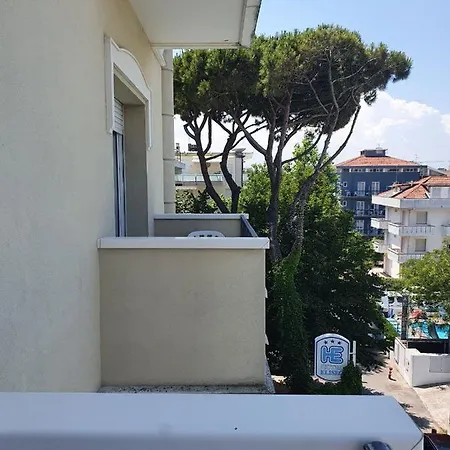 Moresco - Piscina Village Otel 2*