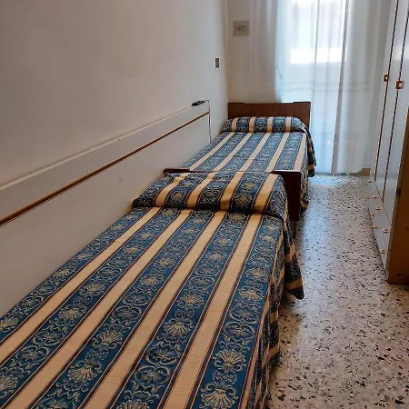 Moresco - Piscina Village Szálloda 2*