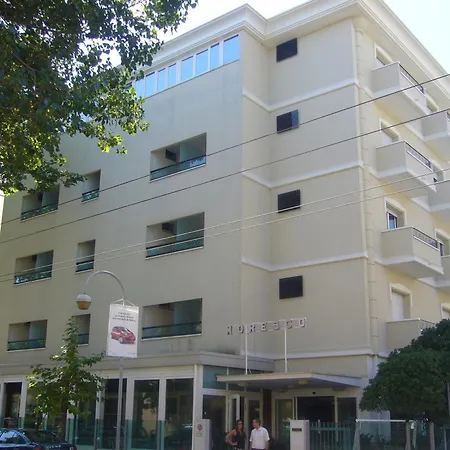 Moresco - Piscina Village Riccione