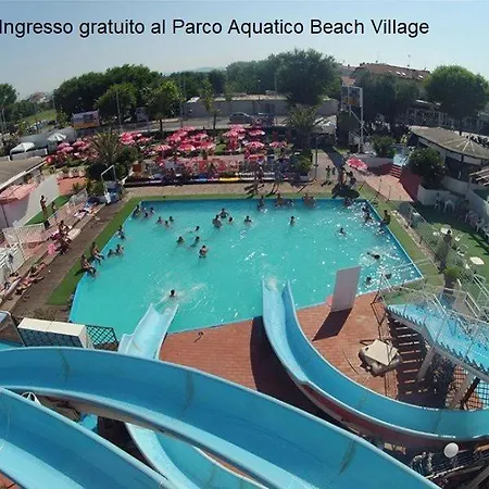 Otel Moresco - Piscina Village