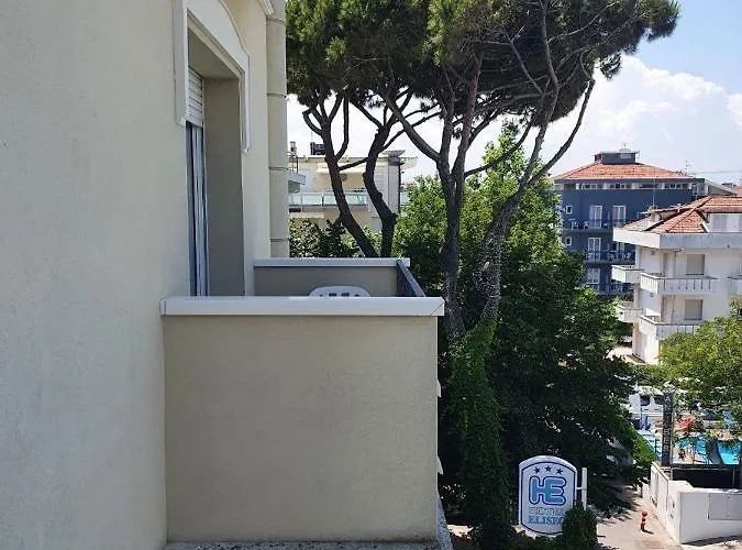 Moresco - Piscina Village Hotel 2*