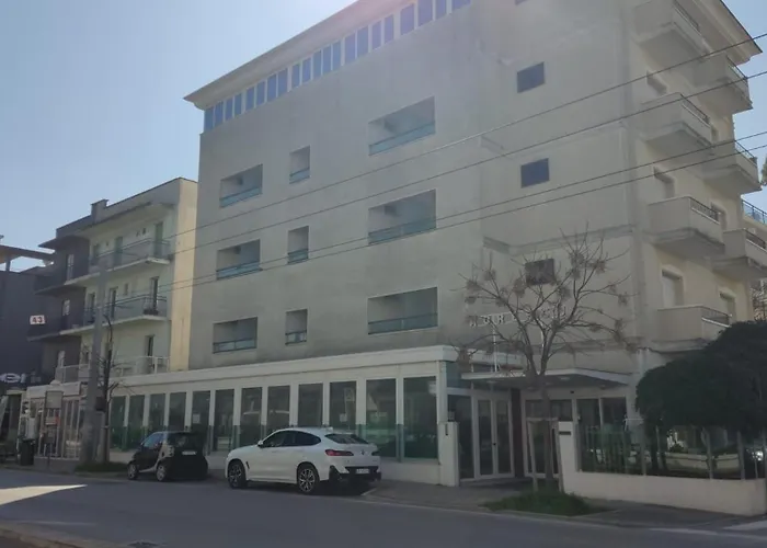 Moresco - Piscina Village Hotel 2*