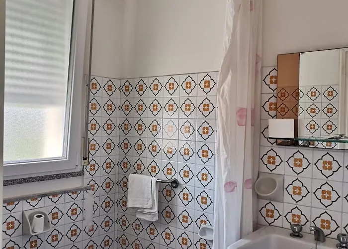 Moresco - Piscina Village Hotel 2*