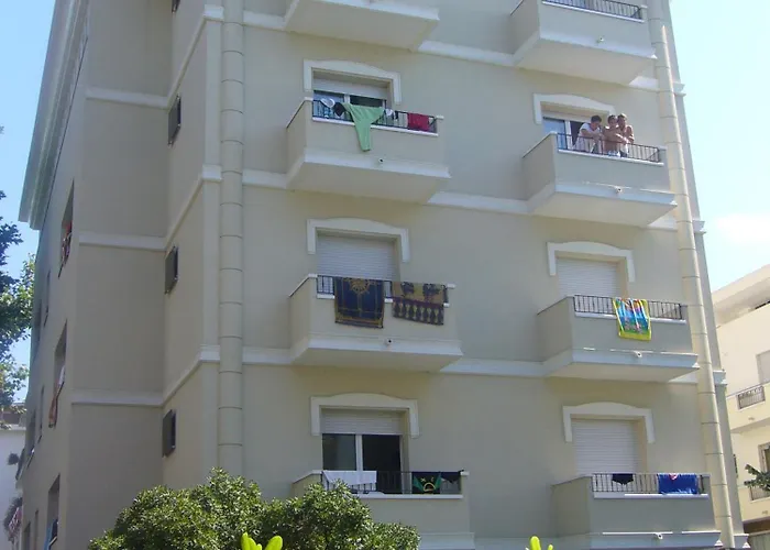 Hotel Moresco - Piscina Village Riccione