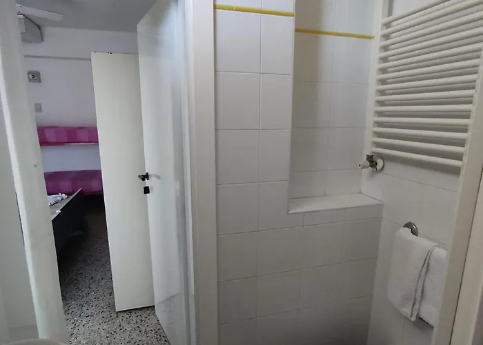 Moresco - Piscina Village 里乔内